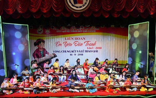 Sân chơi bổ ích cho con CNVC-LĐ