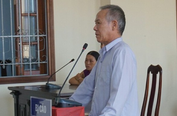 Ghen tuông vô cớ, gã đàn ông giết người tình làm từ thiện chung