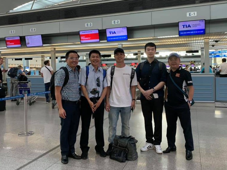 Công Phượng sang Bỉ, phát hiện có công ty Nhật mạo danh làm quản lý