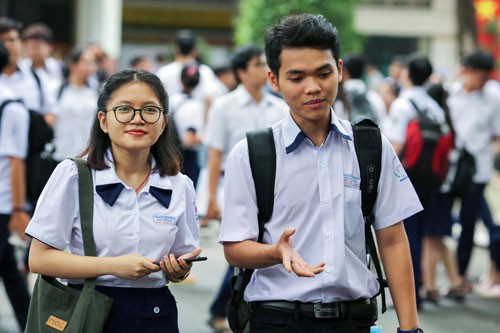 Điểm chuẩn nhiều trường ĐH sẽ tăng - Ảnh 1.