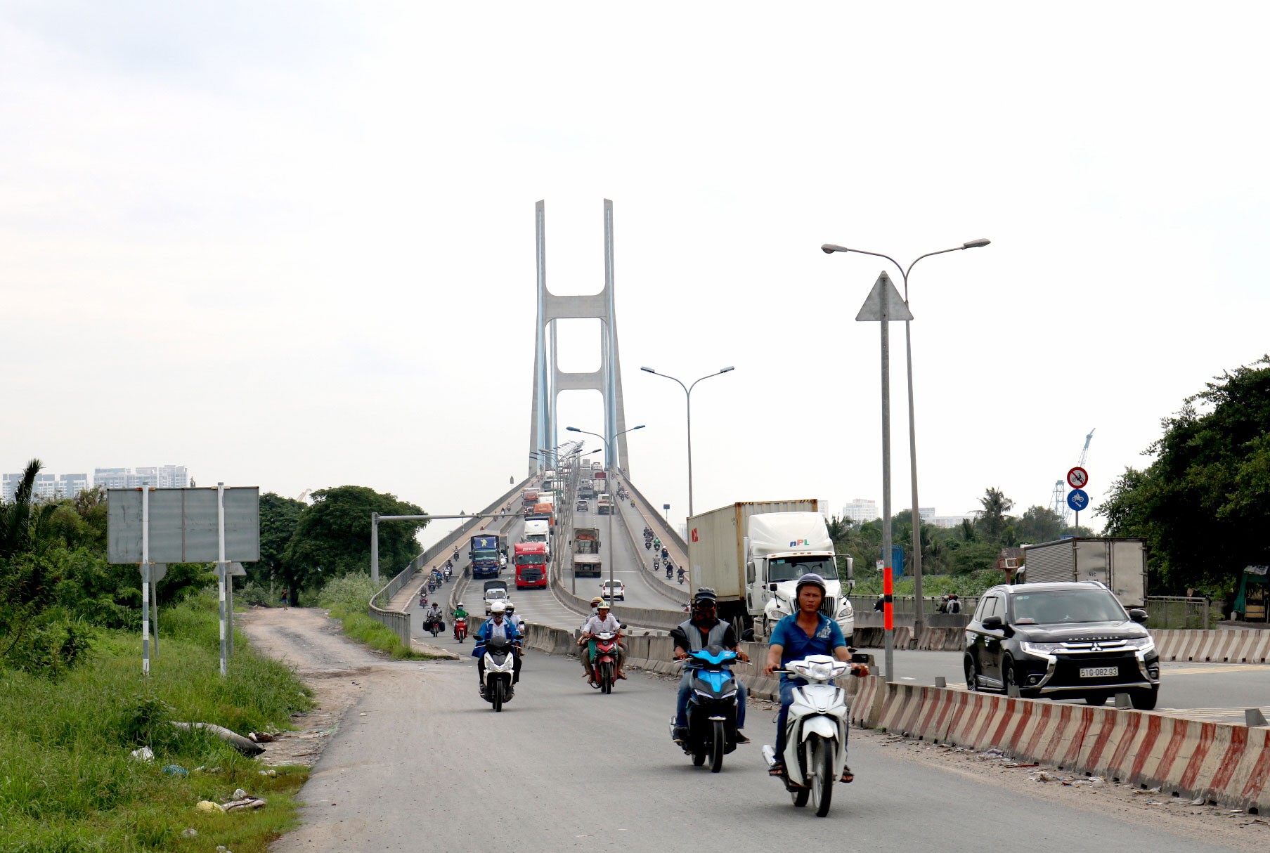 Giải mã dốc tử thần cầu Phú Mỹ - Ảnh 1.