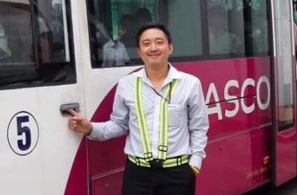 Khách hạng thương gia để quên túi có laptop và 300 triệu đồng trên ôtô trong sân bay