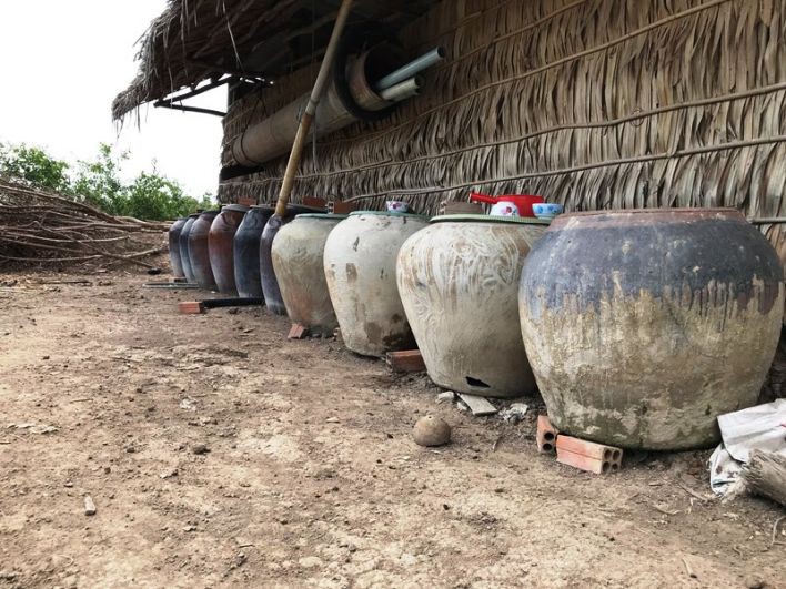 Chuyện cái lu ở miền Tây