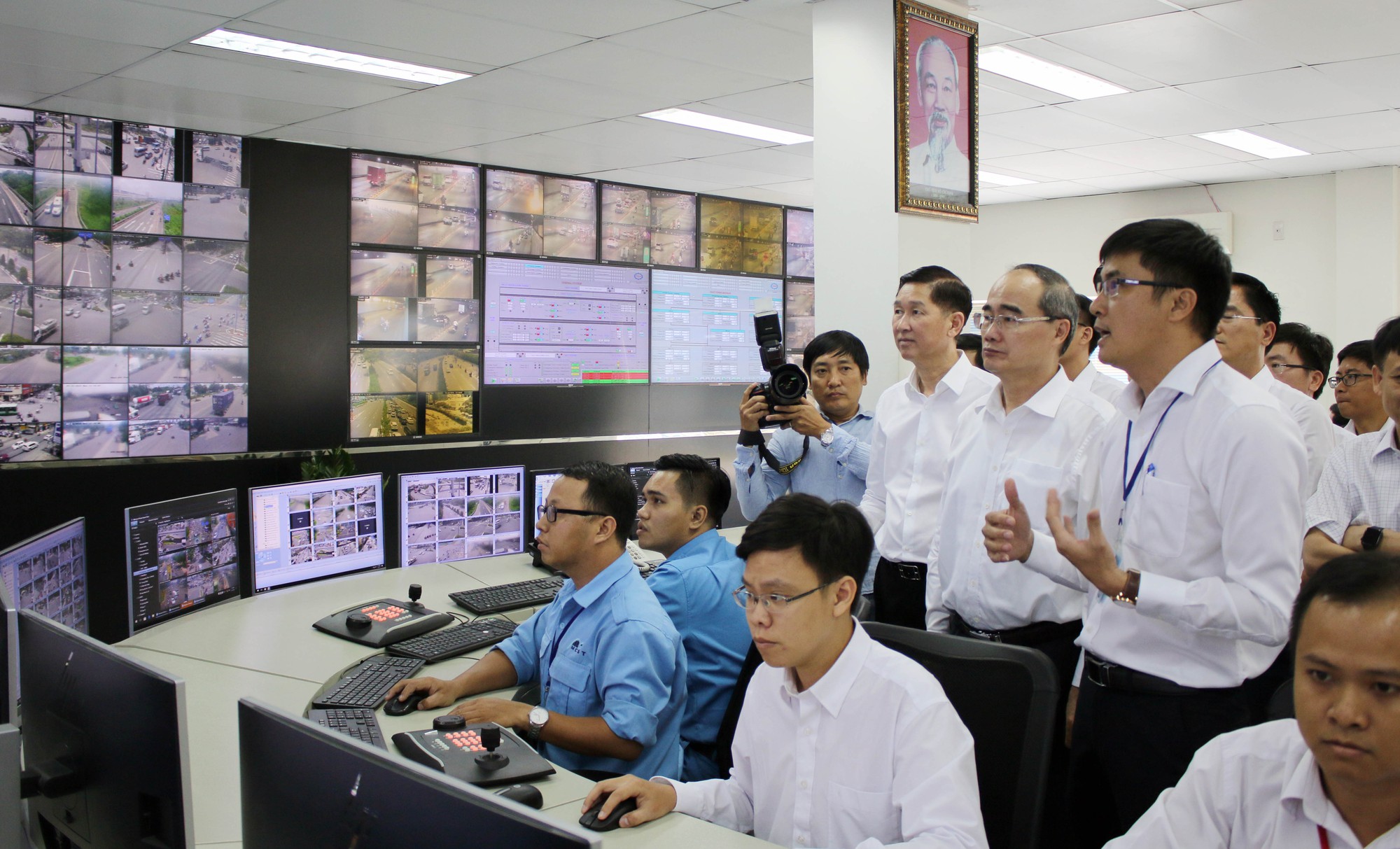 TP HCM: Khoảng 7 km lại c&oacute; 1 camera gi&aacute;m s&aacute;t - Ảnh 3.
