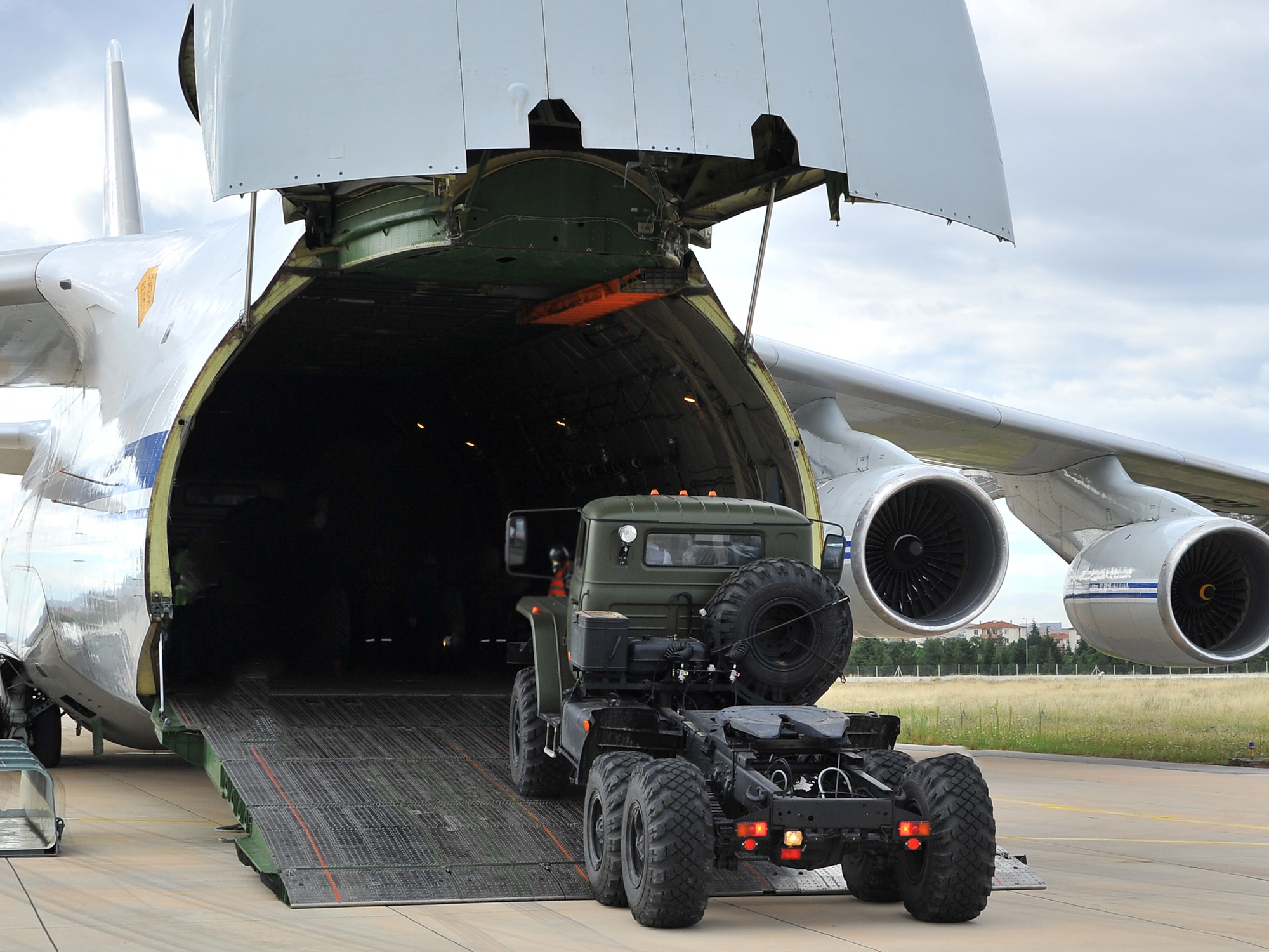 Trả đũa thương vụ S-400, Mỹ cấm b&aacute;n F-35 cho Thổ Nhĩ Kỳ - Ảnh 2.