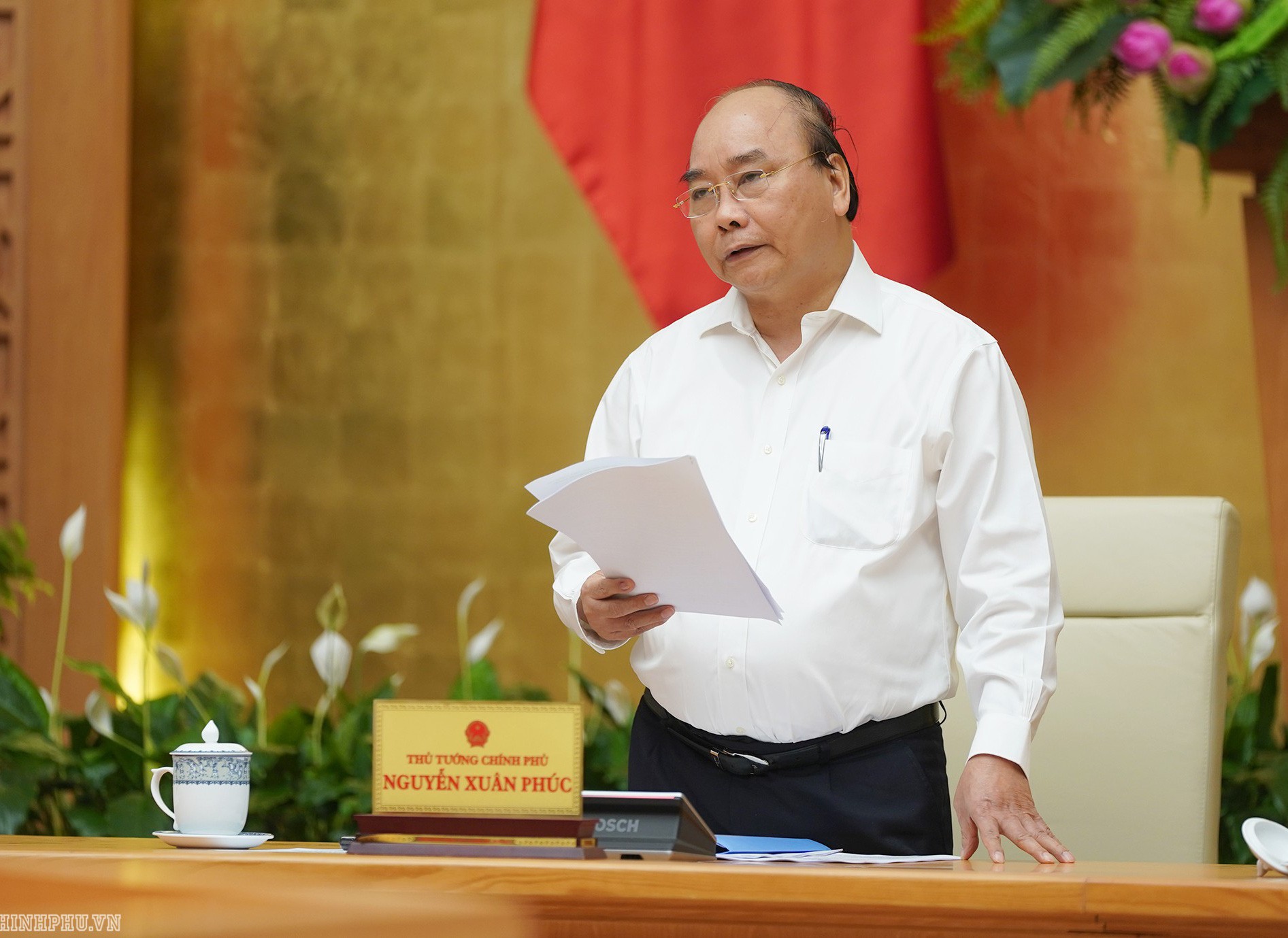 Thủ tướng: DN nhà nước phải có chiến lược, tránh “nóng đâu phủi đấy”