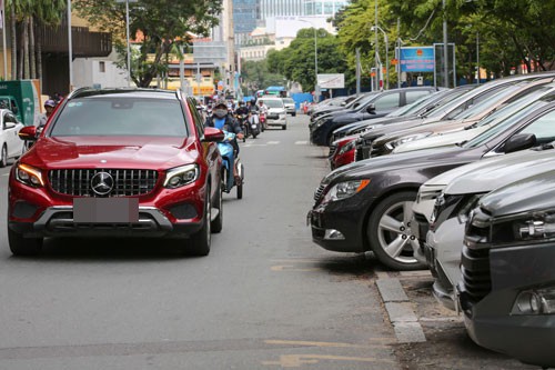 Nhiều giải pháp, giao thông TP HCM mới thoáng