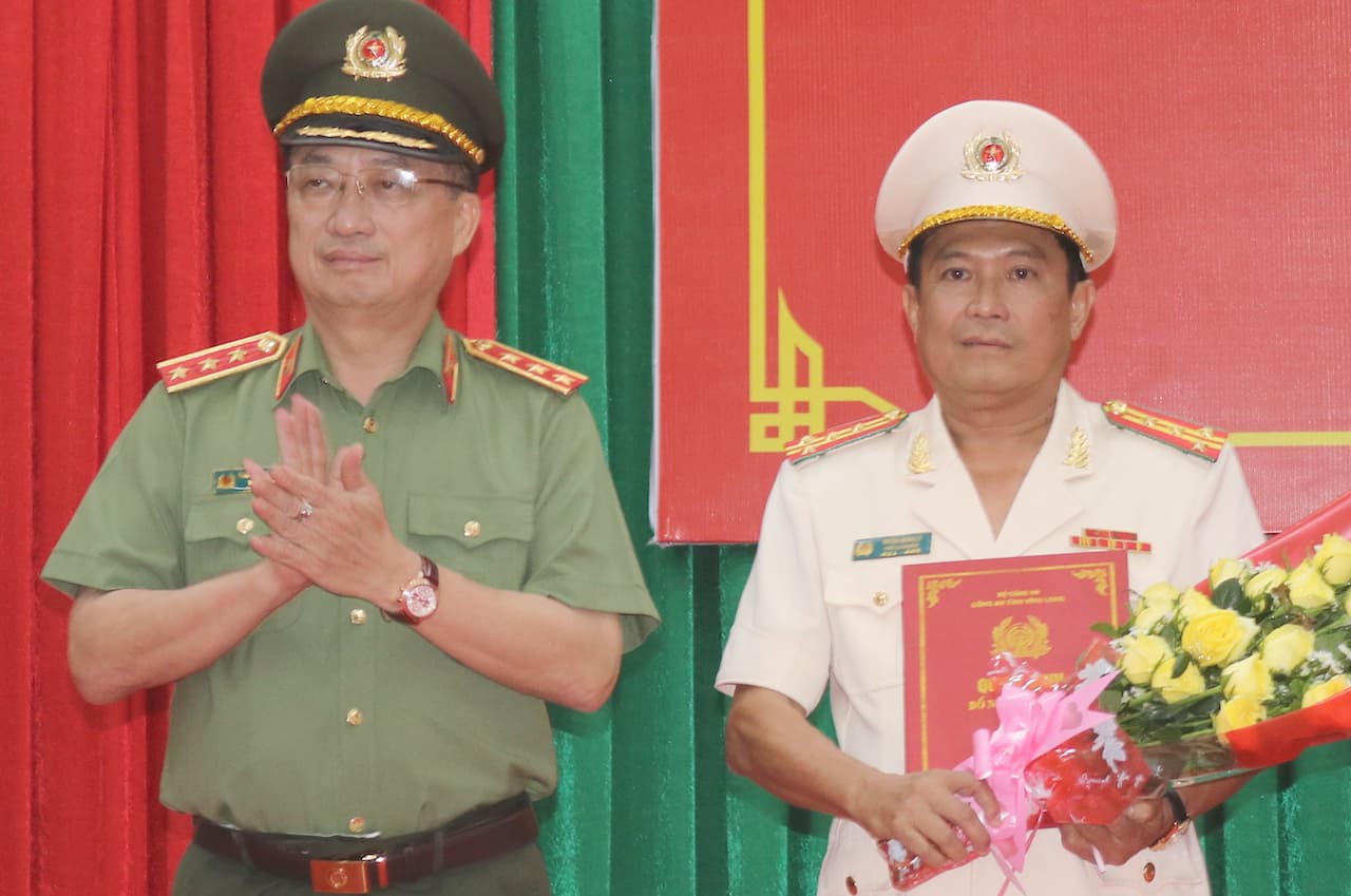 Bộ Công an điều động, bổ nhiệm Giám đốc Công an tỉnh Đồng Tháp, Vĩnh Long