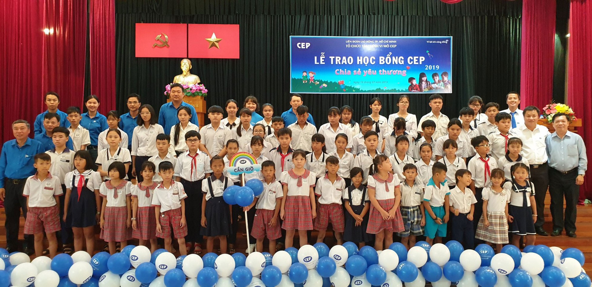 Học bổng CEP tiếp sức con người lao động khó khăn