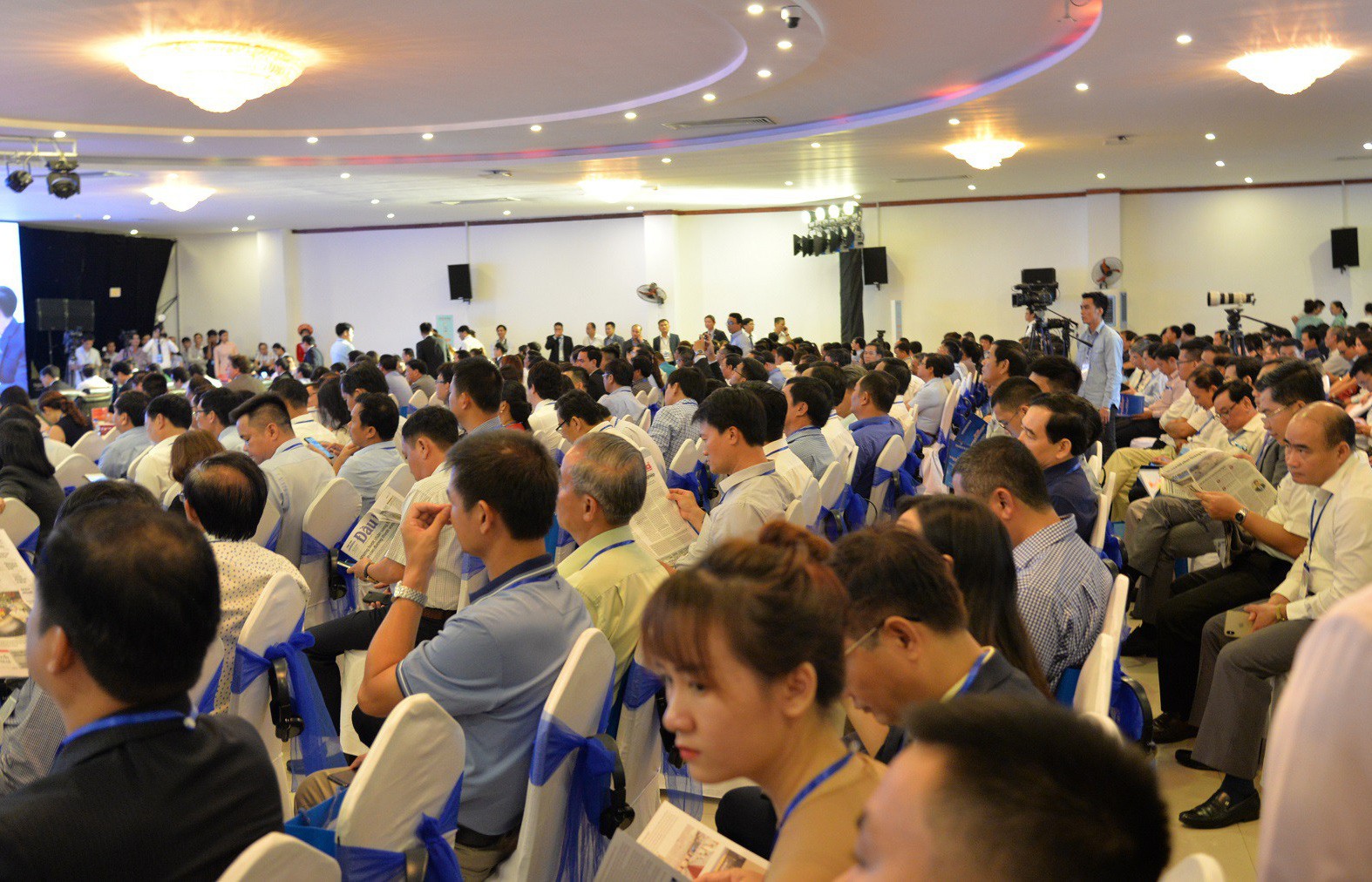 Thủ tướng Nguyễn Xuân Phúc dự hội nghị xúc tiến đầu tư tỉnh Quảng Ngãi