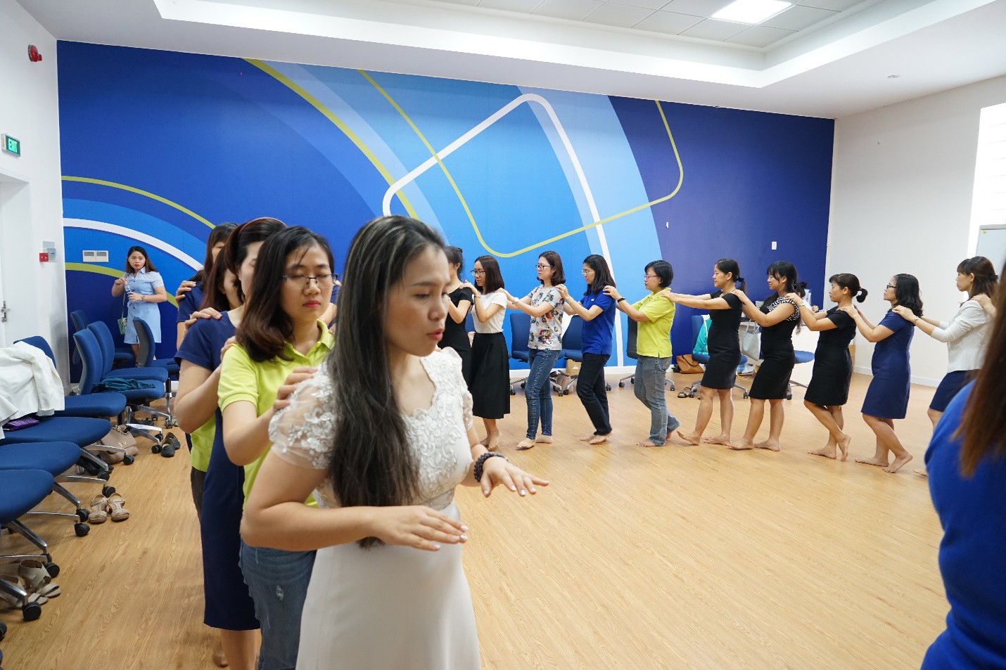 Nh&acirc;n lực trong doanh nghiệp &ndash; bước chuyển m&igrave;nh trong thời đại 4.0 - Ảnh 3.