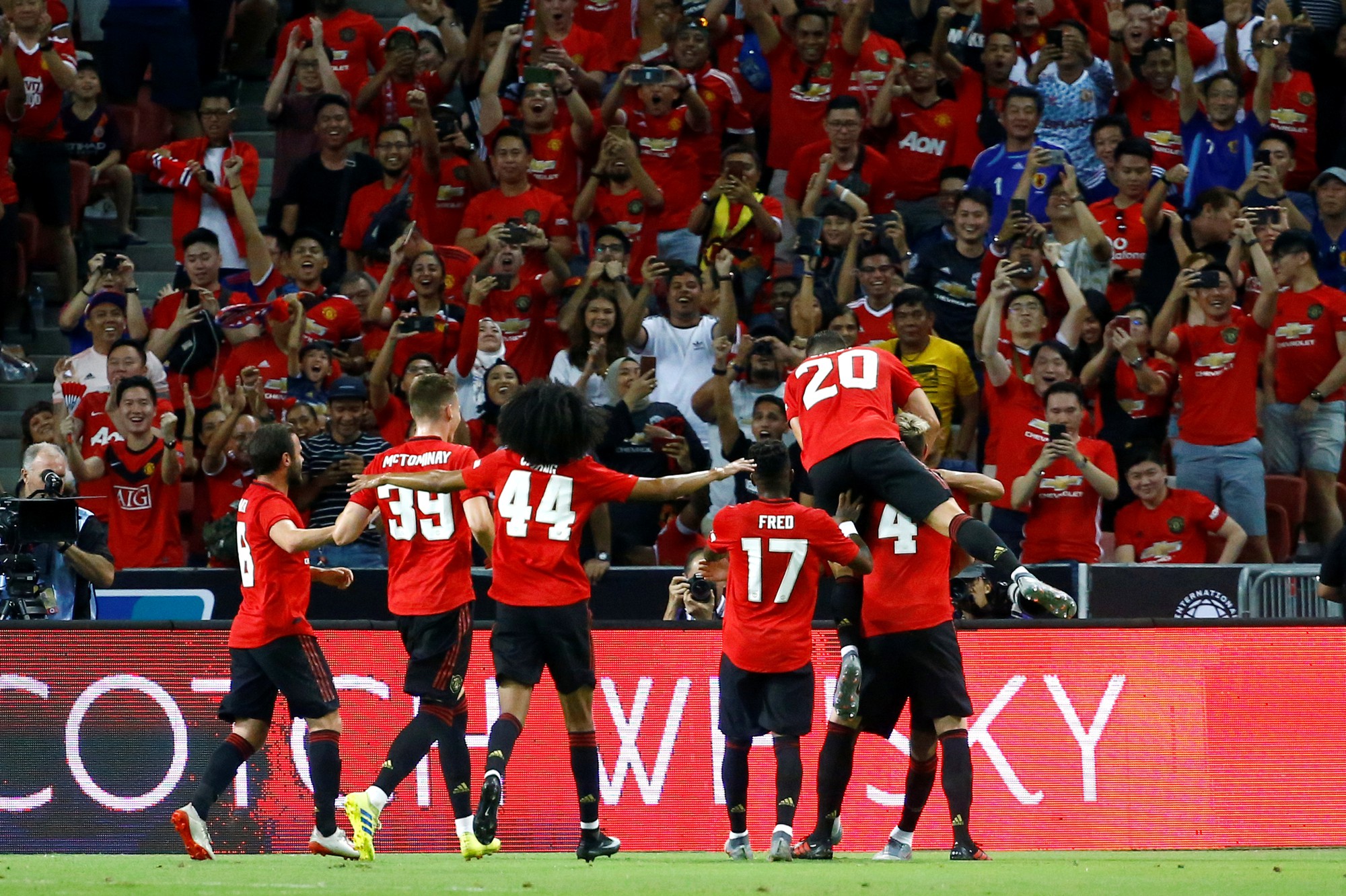 Man United thắng trận ra qu&acirc;n ICC với ch&acirc;n s&uacute;t 17 tuổi - Ảnh 6.