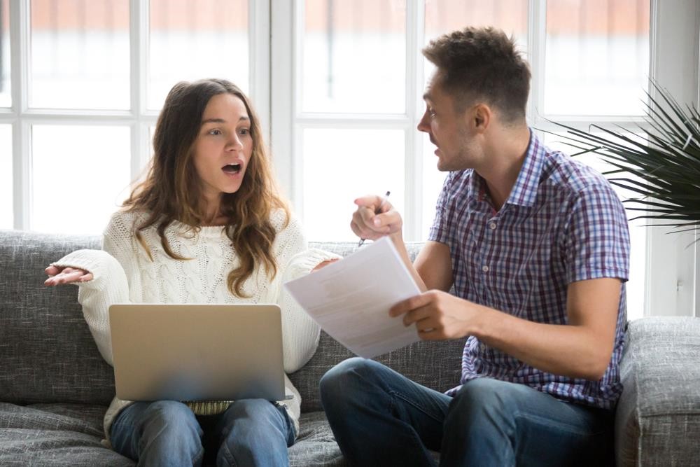 R&ograve; rỉ th&ocirc;ng tin v&agrave; những bất cập khi đặt ph&ograve;ng online - Ảnh 6.