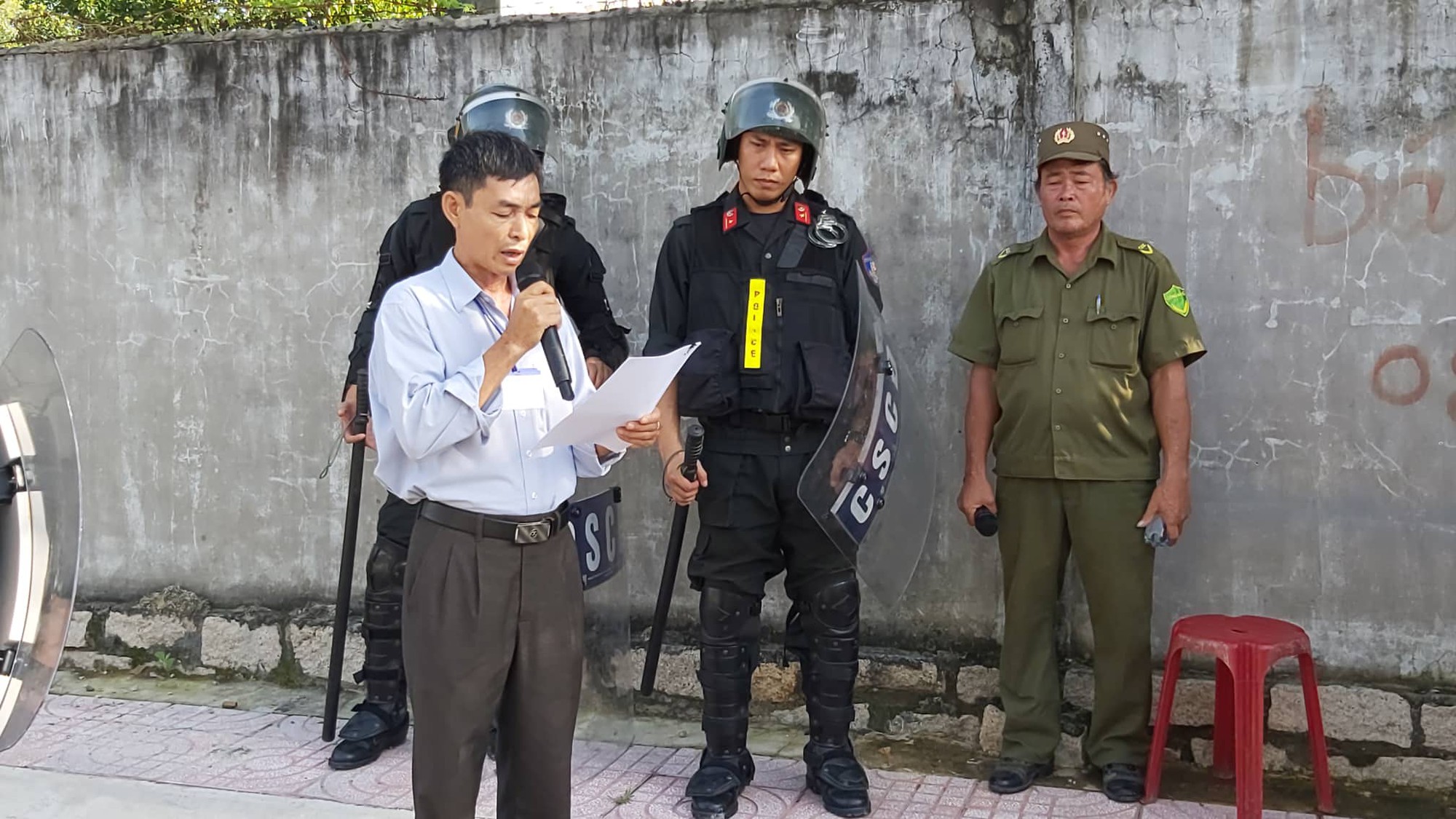 Cưỡng chế dự &aacute;n ma Alibaba rao b&aacute;n tại B&agrave; Rịa-Vũng T&agrave;u - Ảnh 3.