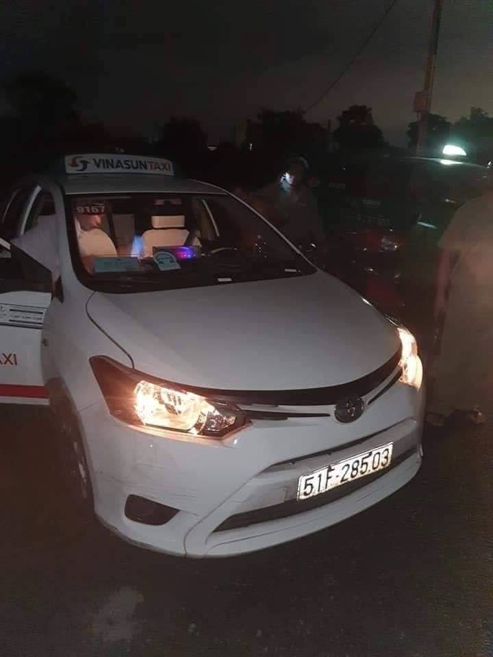 Bắt khẩn cấp 2 kẻ sát hại tài xế taxi Vinasun ở Long An sau 20 giờ lẩn trốn