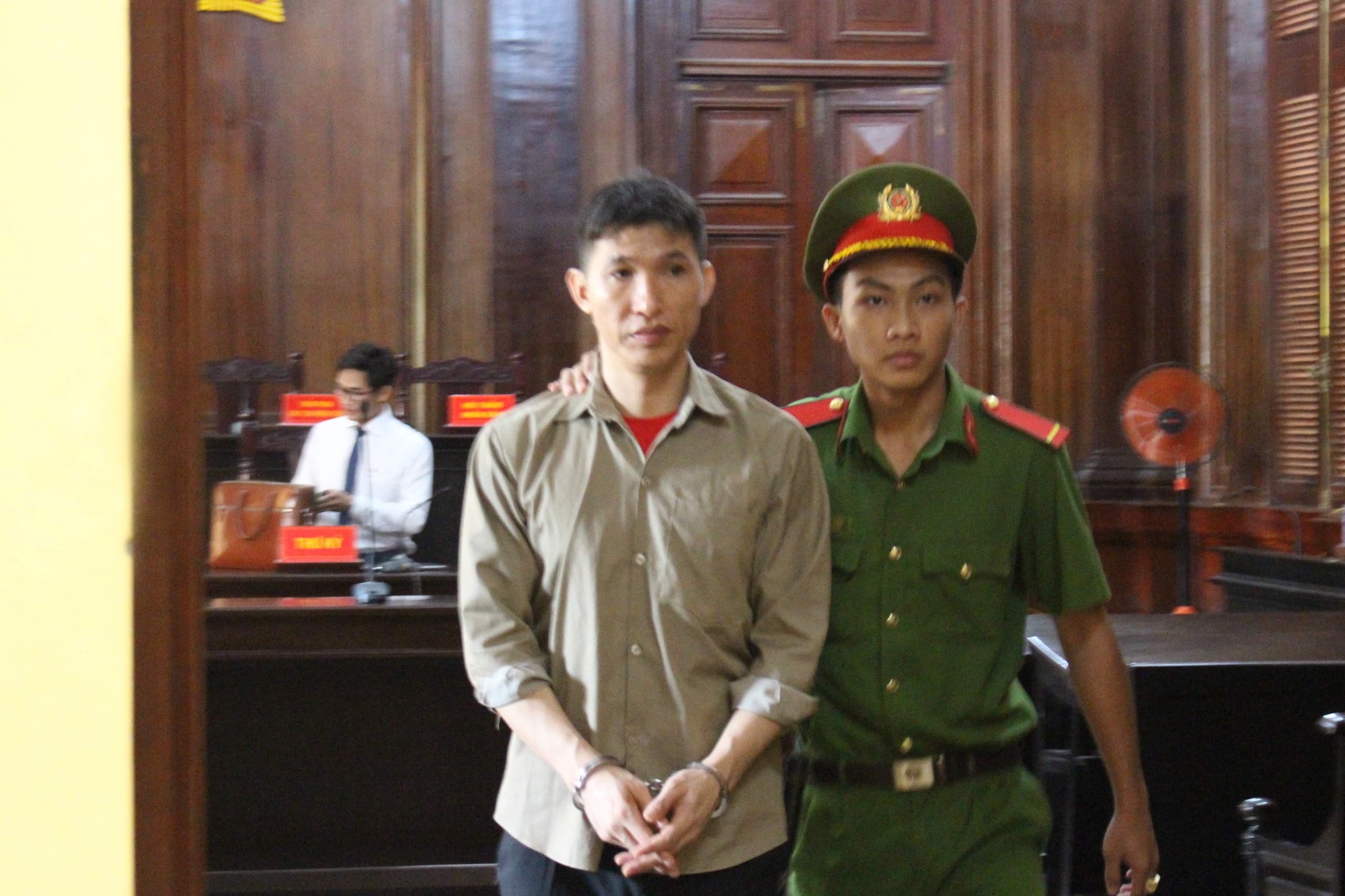 &Aacute;n mạng đau l&ograve;ng từ chuyện vay nợ - Ảnh 1.