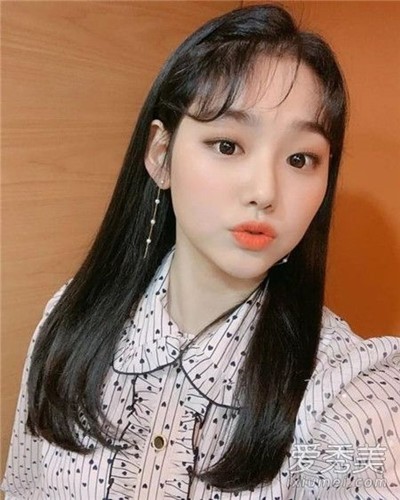 Loạt màu tóc hot nhất hè 2019, giúp bạn gái nổi bần bật - Ảnh 8.