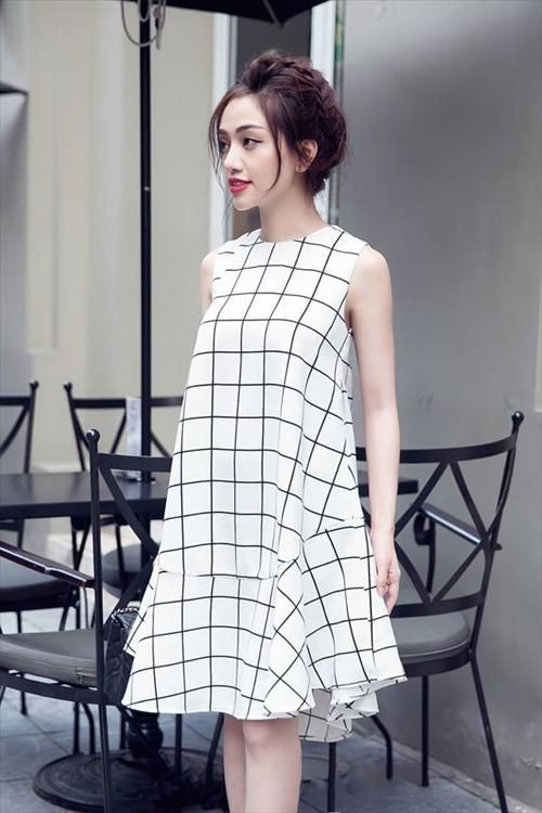Mặc váy suông sao cho không nhàm chán? - Ảnh 11.