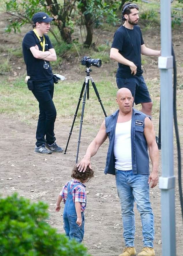 T&agrave;i tử Vin Diesel kh&oacute;c khi diễn vi&ecirc;n đ&oacute;ng thế gặp nạn - Ảnh 1.