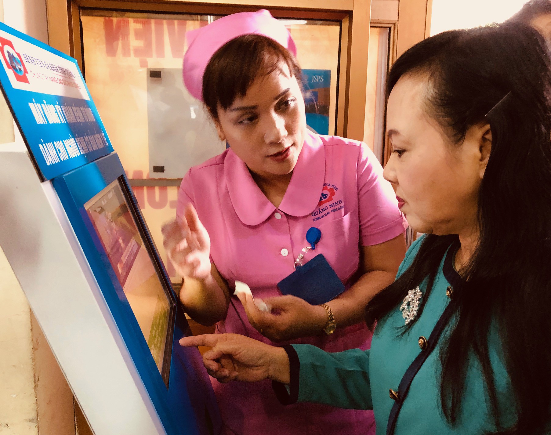 Hơn 3.400 lãnh đạo "mất ghế", ngành y tế giảm chi hàng trăm tỉ đồng