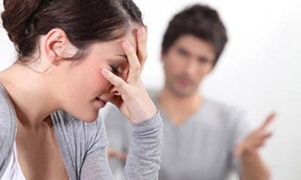 B&agrave;ng ho&agrave;ng ba mẹ chồng bảo: Gia đ&igrave;nh ch&uacute;ng t&ocirc;i kh&ocirc;ng cần ch&aacute;u g&aacute;i - Ảnh 1.