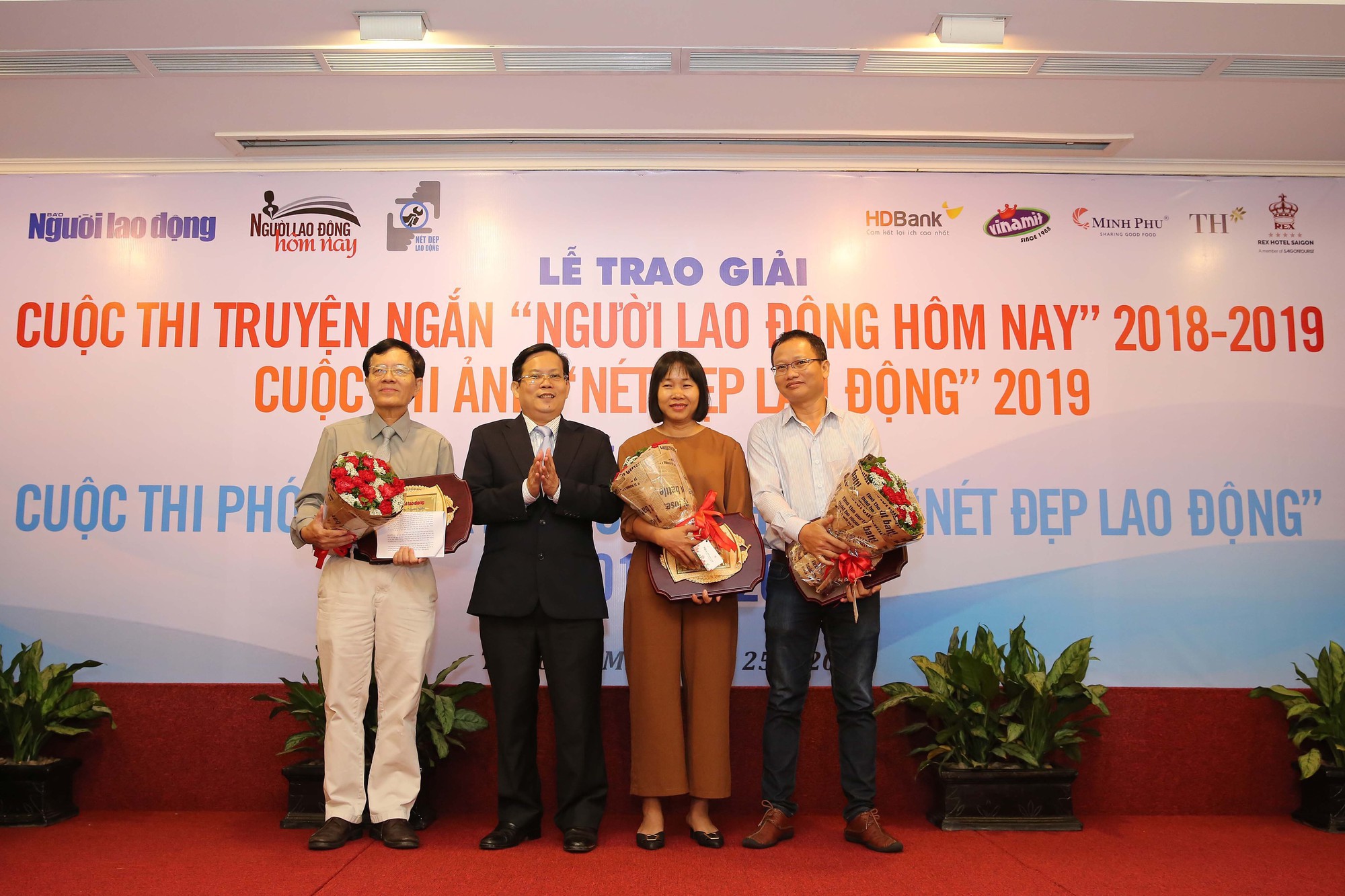 Phát động thi viết "Phóng sự - ký sự", thi ảnh "Nét đẹp lao động" 2019-2020