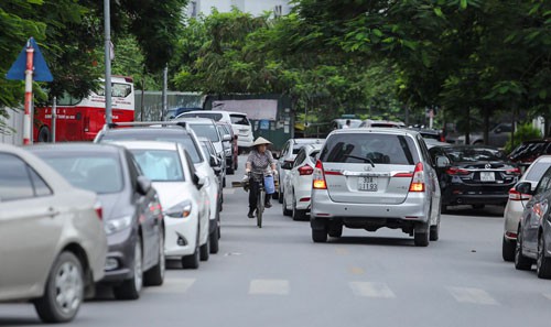 "Cởi trói" đầu tư giao thông tĩnh thủ đô