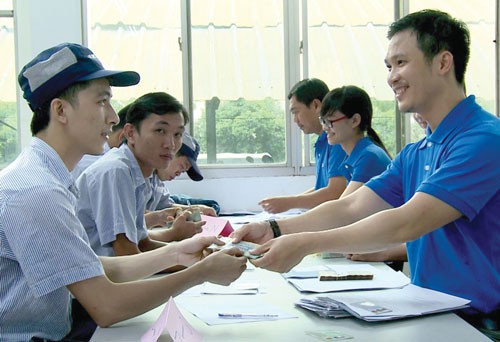 Dốc sức chăm lo cho đoàn viên