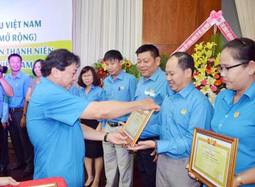 Sẽ xây dựng làng công nhân cao su