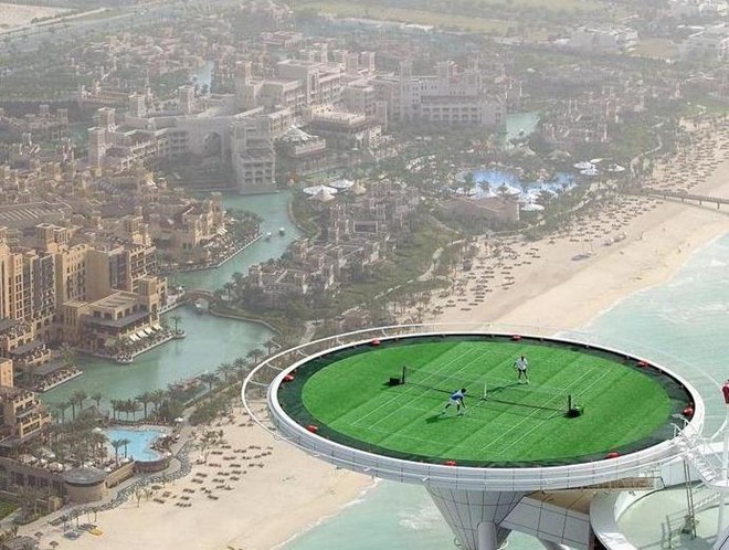 Cận cảnh sân bay trực thăng đã đưa tên tuổi Dubai vươn ra thế giới