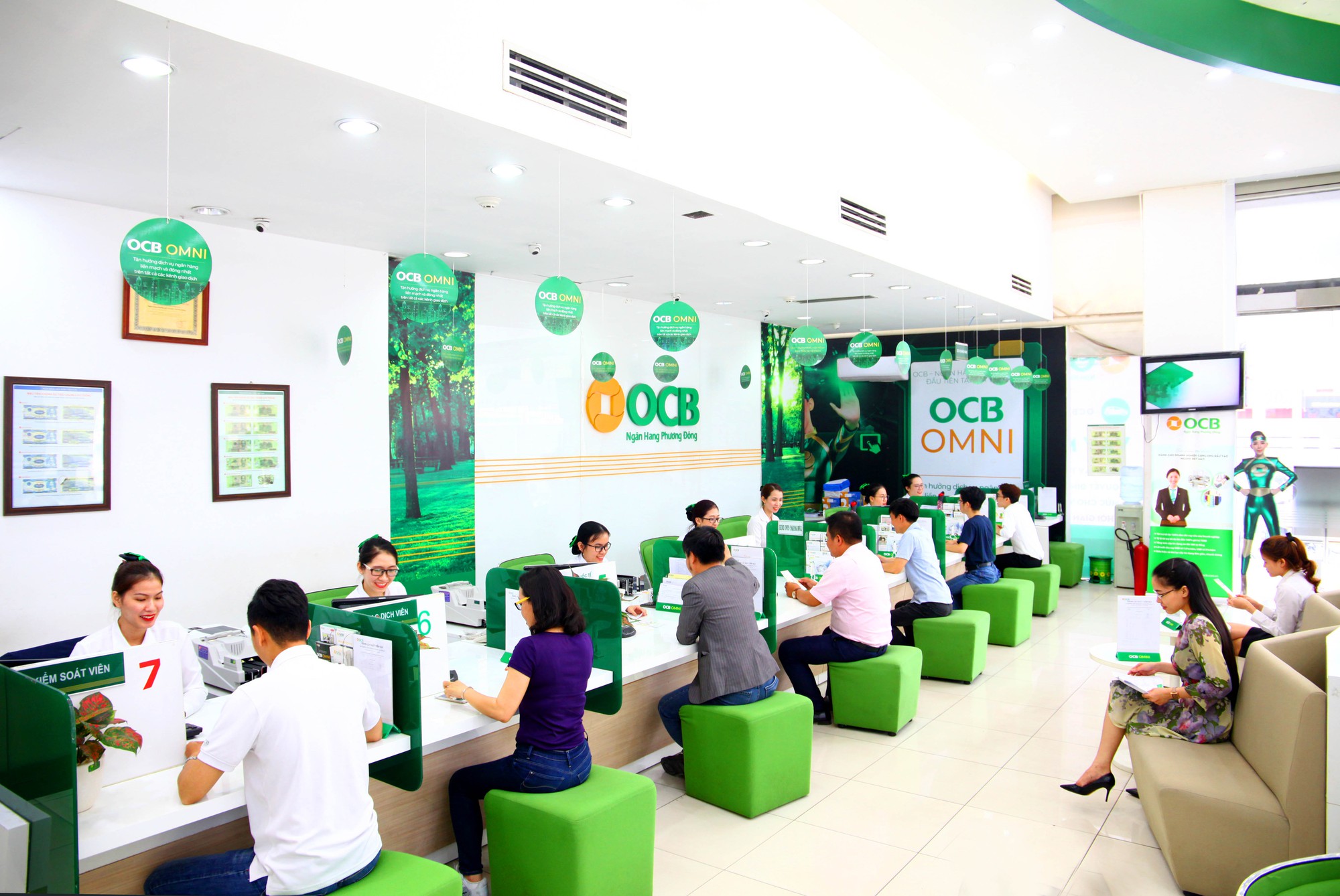 OCB được Moody’s tăng bậc xếp hạng rủi ro đối tác lên Ba3. - Ảnh 1.