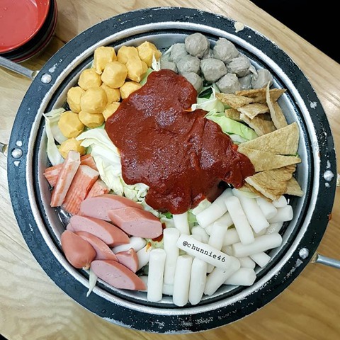 Món ngon khu Chùa Láng cho dân văn phòng thích ăn vặt - Ảnh 4.