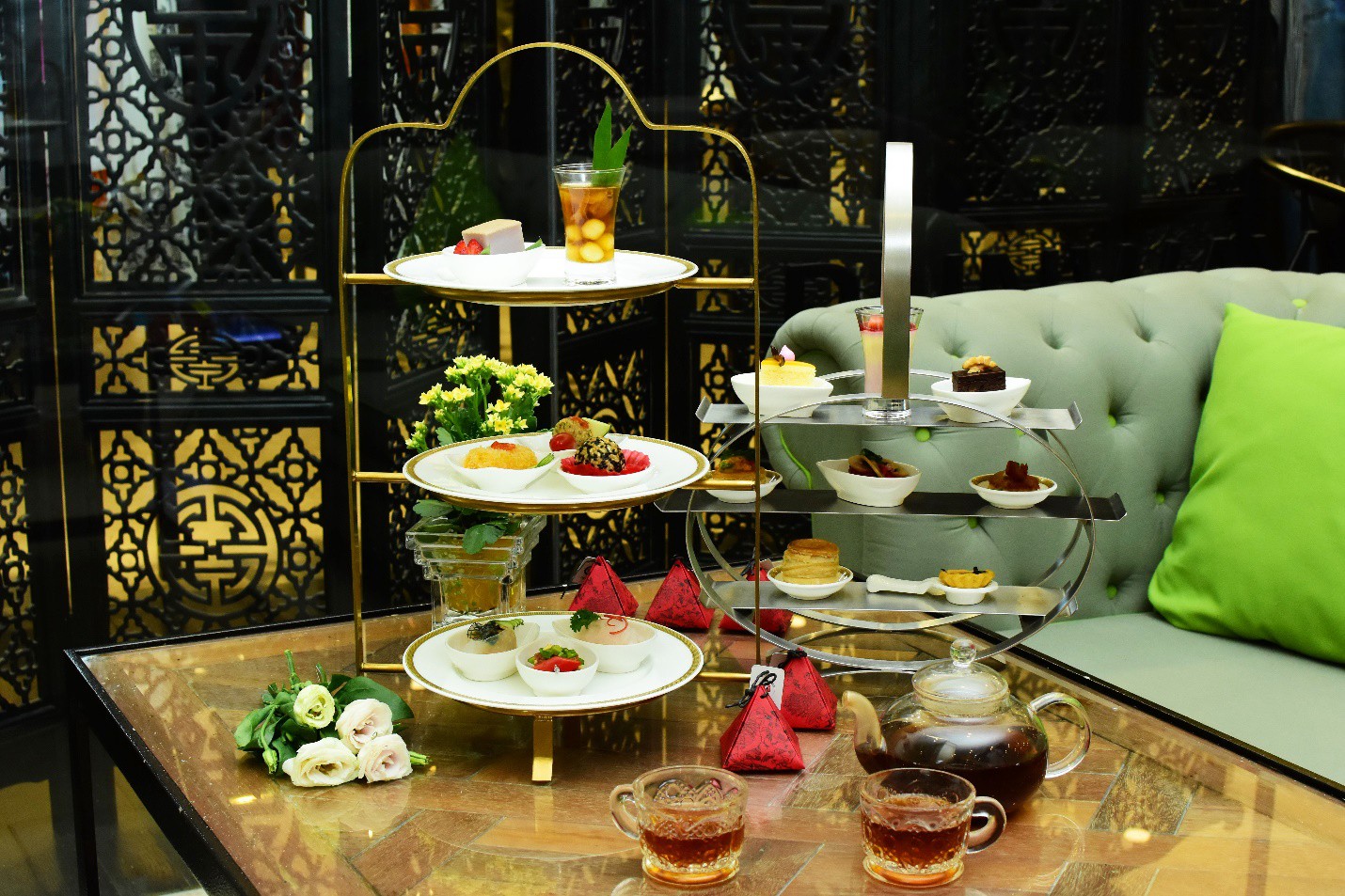 Thưởng thức trà chiều tại Rex SaiGon Hotel - Ảnh 1.