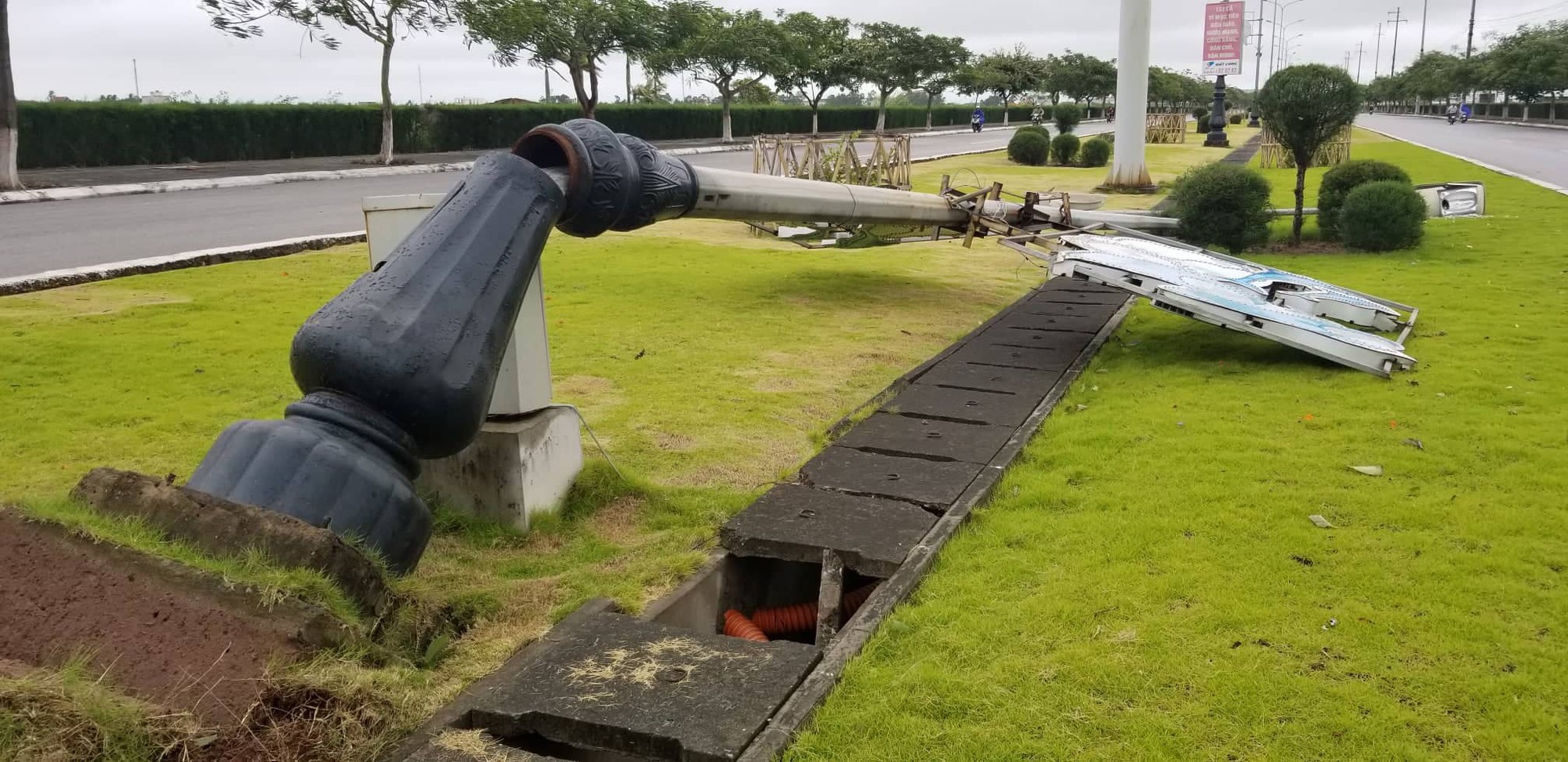 Cận cảnh nơi bão số 2 vừa quét qua - Ảnh 8.