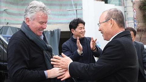 HLV Park Hang-seo sắp đấu đội bóng của HLV Guus Hiddink