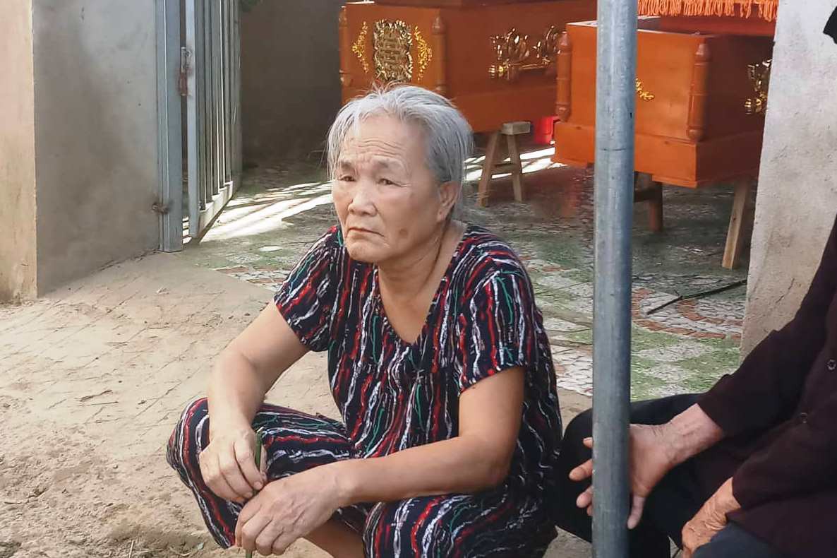 2 vợ chồng rơi xuống "hố tử thần" tử vong: Nhói lòng cảnh chờ con làm ăn xa trở về chịu tang