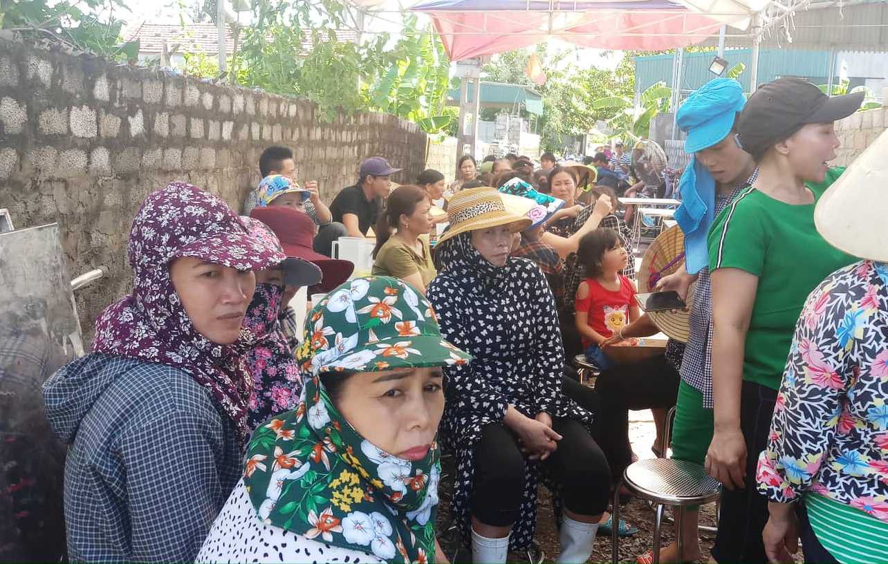 2 vợ chồng rơi xuống hố tử thần tử vong: Nhói lòng cảnh chờ con làm ăn xa trở về chịu tang - Ảnh 1.