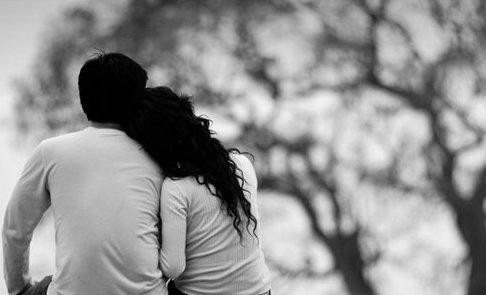 Ph&iacute;a sau người đ&agrave;n b&agrave; mạnh mẽ - Ảnh 2.