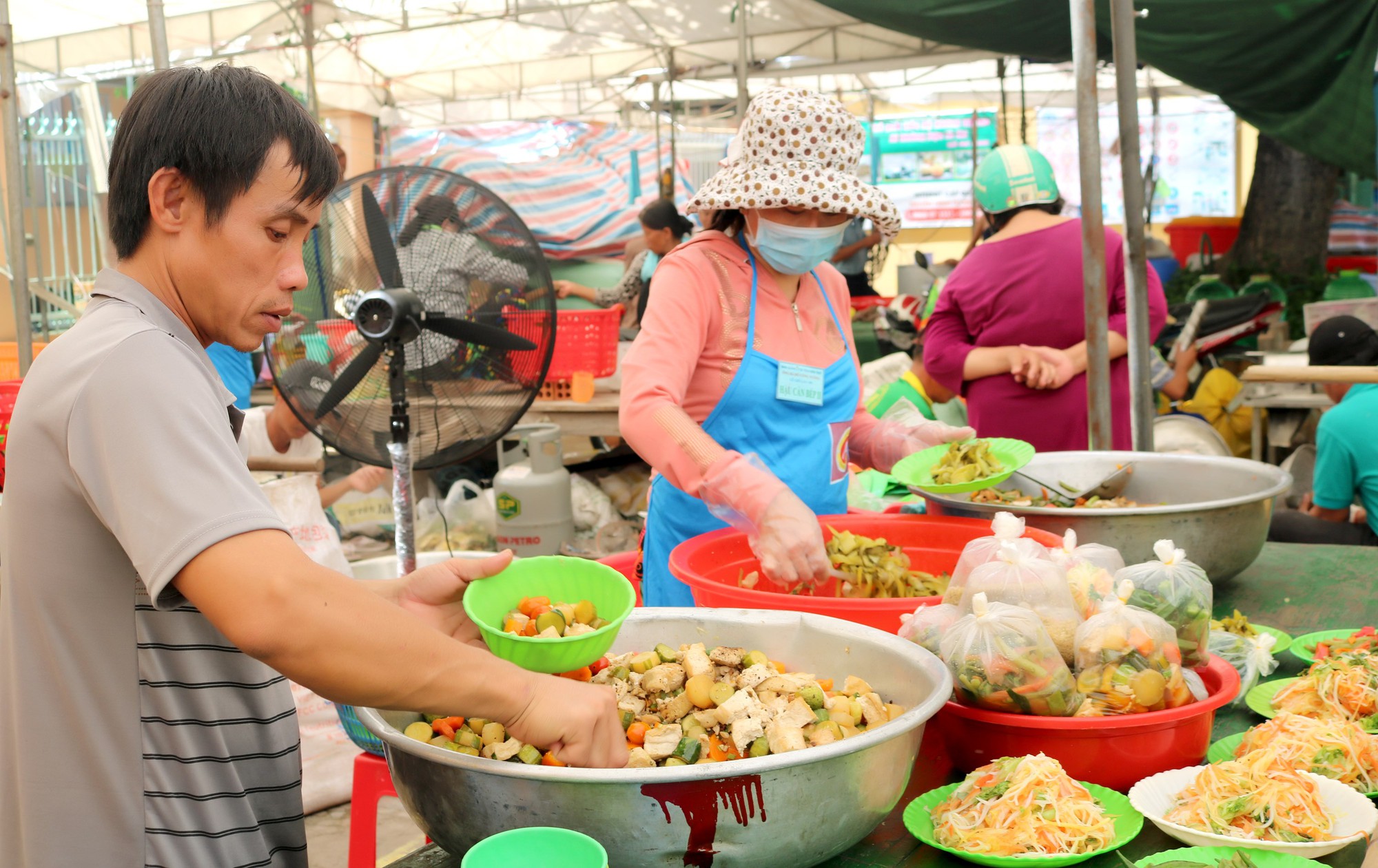 C&ocirc;ng nhận đền thờ đ&ocirc;i vợ chồng chủ chợ Cao L&atilde;nh l&agrave; di t&iacute;ch lịch sử quốc gia - Ảnh 6.