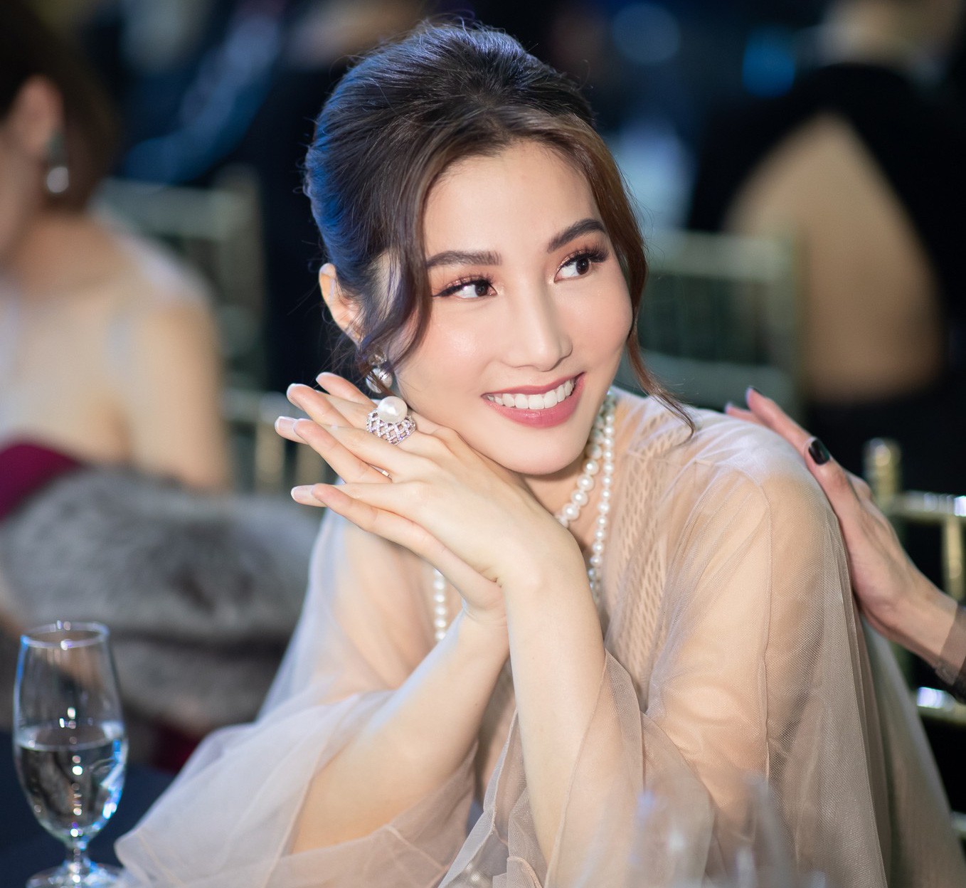 Diễm My 9X: "Họ bảo tôi nhạt"