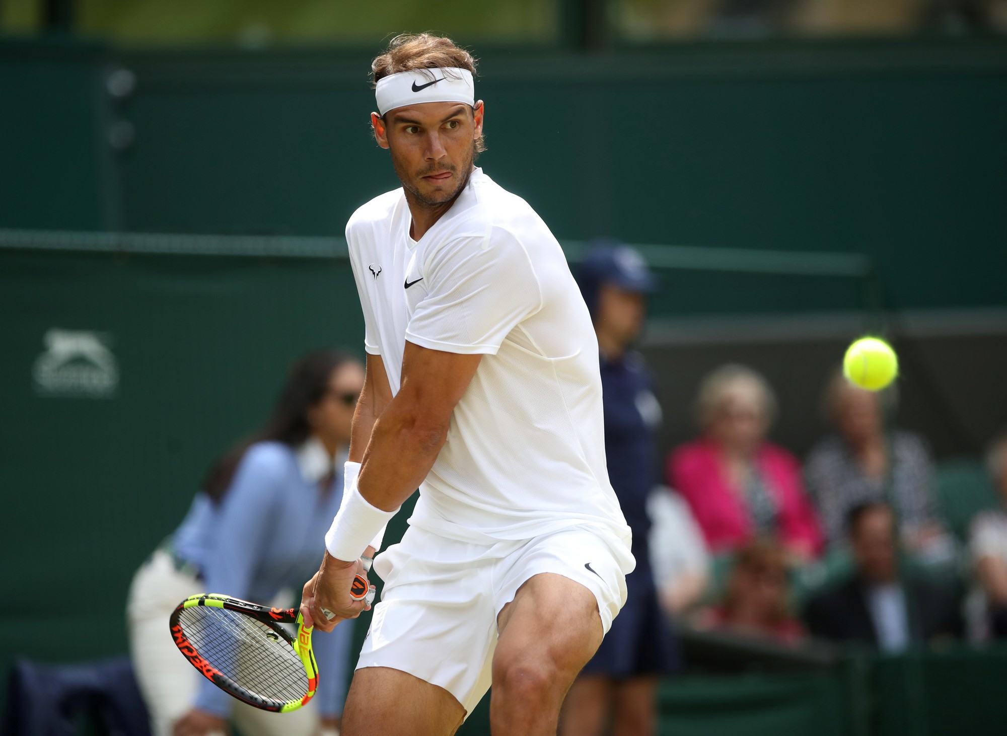 Vào tứ kết Wimbledon 2019, Nadal tự ti vì kém đồng nghiệp nữ - Ảnh 1.