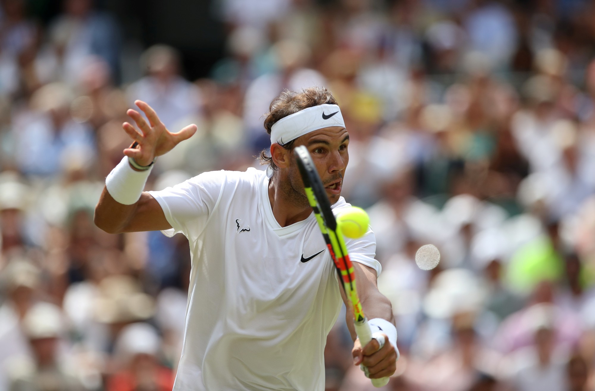 Vào tứ kết Wimbledon 2019, Nadal tự ti vì kém đồng nghiệp nữ - Ảnh 4.