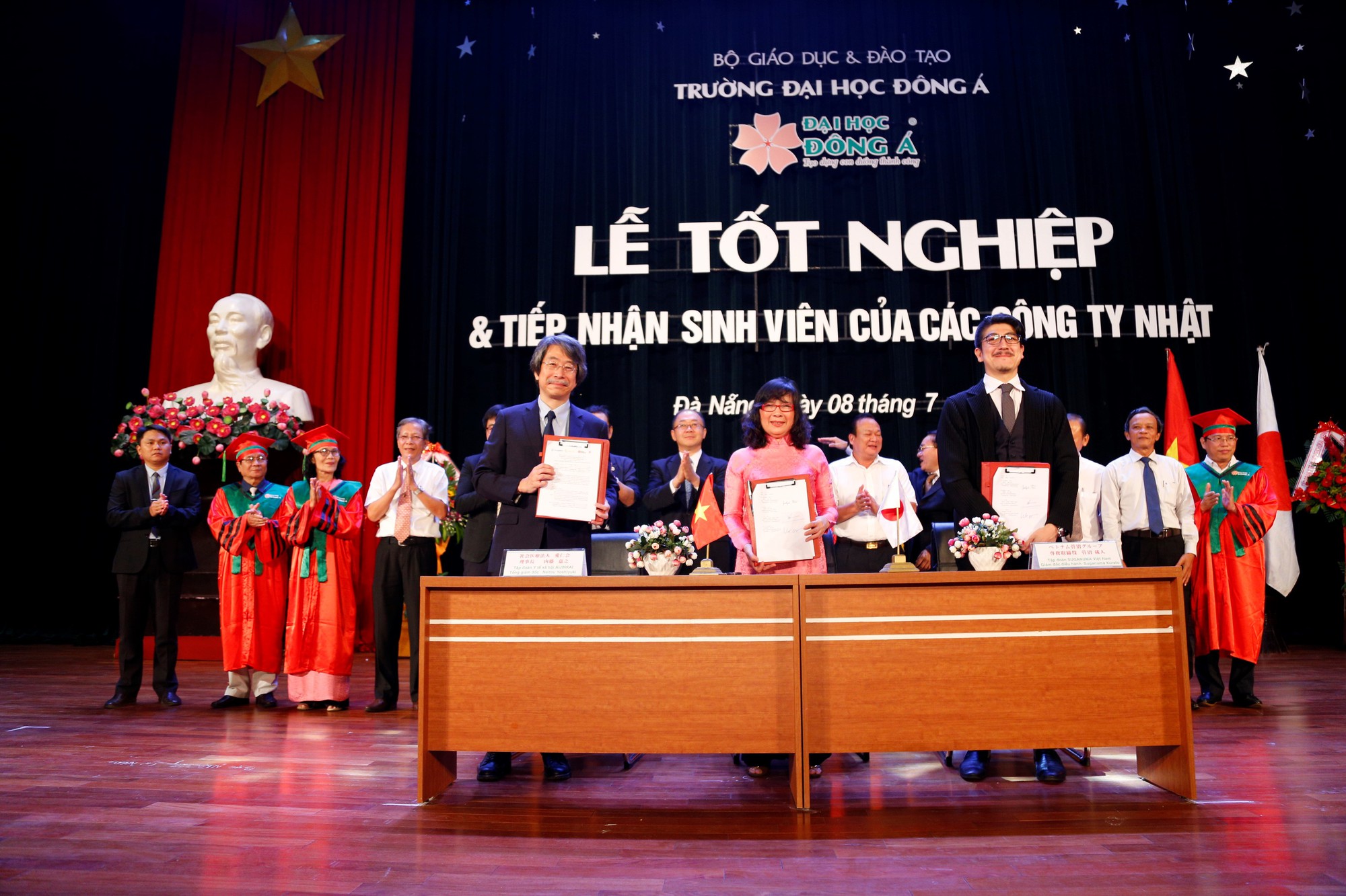 Đại học Đông Á: Tiếp nhận sinh viên làm việc tại Nhật ngay trong lễ tốt nghiệp - Ảnh 2.