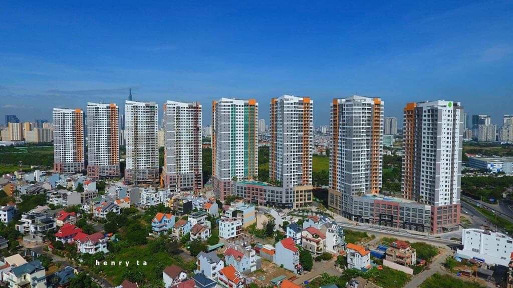 Chung cư ở TP HCM tăng giá - Ảnh 1.