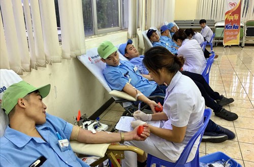 ĐÀ NẴNG: Đoàn viên, CNVC-LĐ tham gia hiến máu tình nguyện
