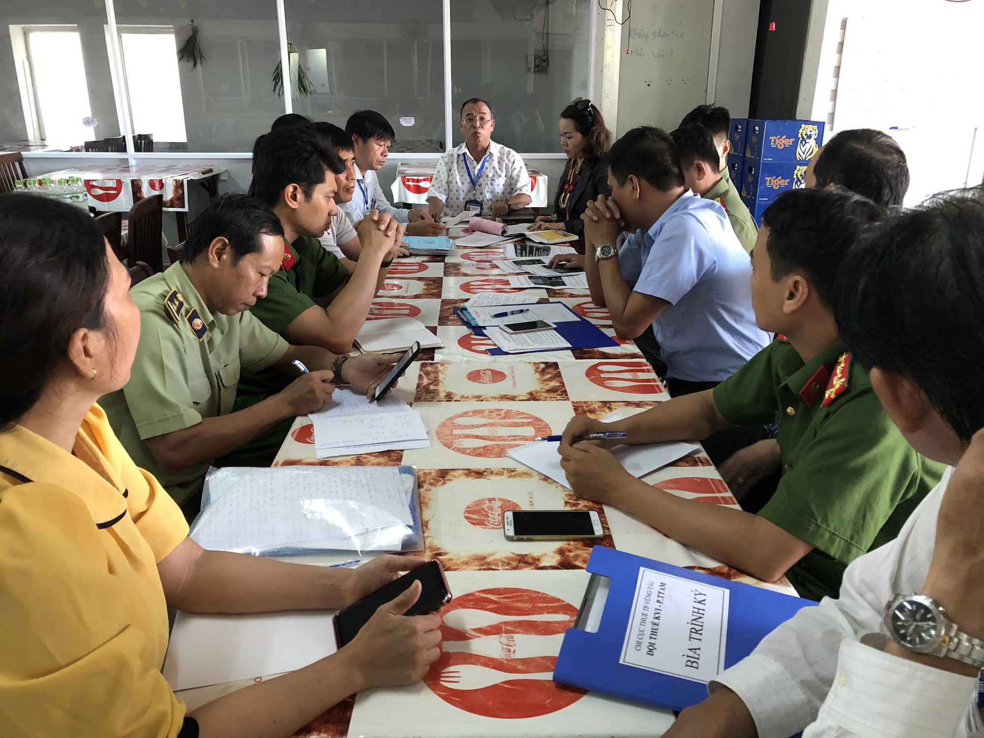 Nhà hàng ở Vũng Tàu bị "sờ gáy" vì du khách tố "chặt chém"
