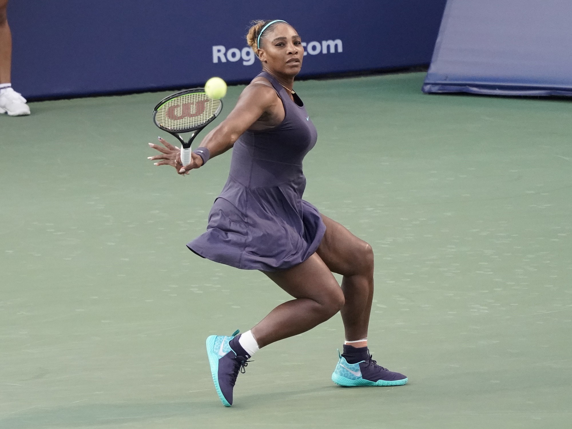 Serena Williams thỏa m&atilde;n khi phục hận th&agrave;nh c&ocirc;ng trước Naomi Osaka - Ảnh 5.