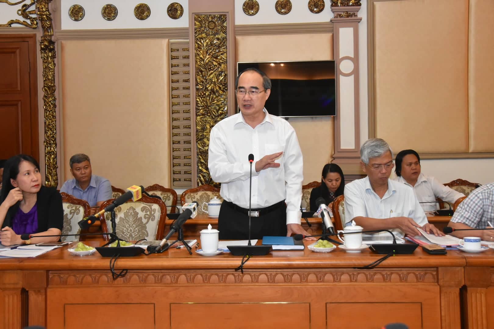 Lãnh đạo TP HCM nghe doanh nghiệp hiến kế xử lý bãi chôn rác