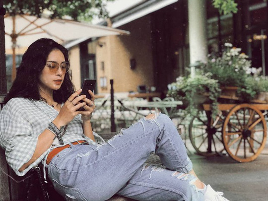 Những ngôi sao "lão hóa ngược" của showbiz Việt