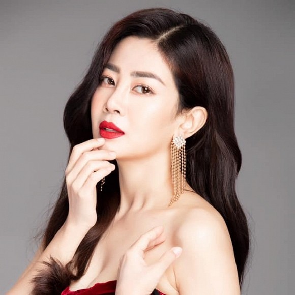 Mai Phương đau lòng vì bị lợi dụng tên tuổi, bệnh tình để quảng cáo bảo hiểm